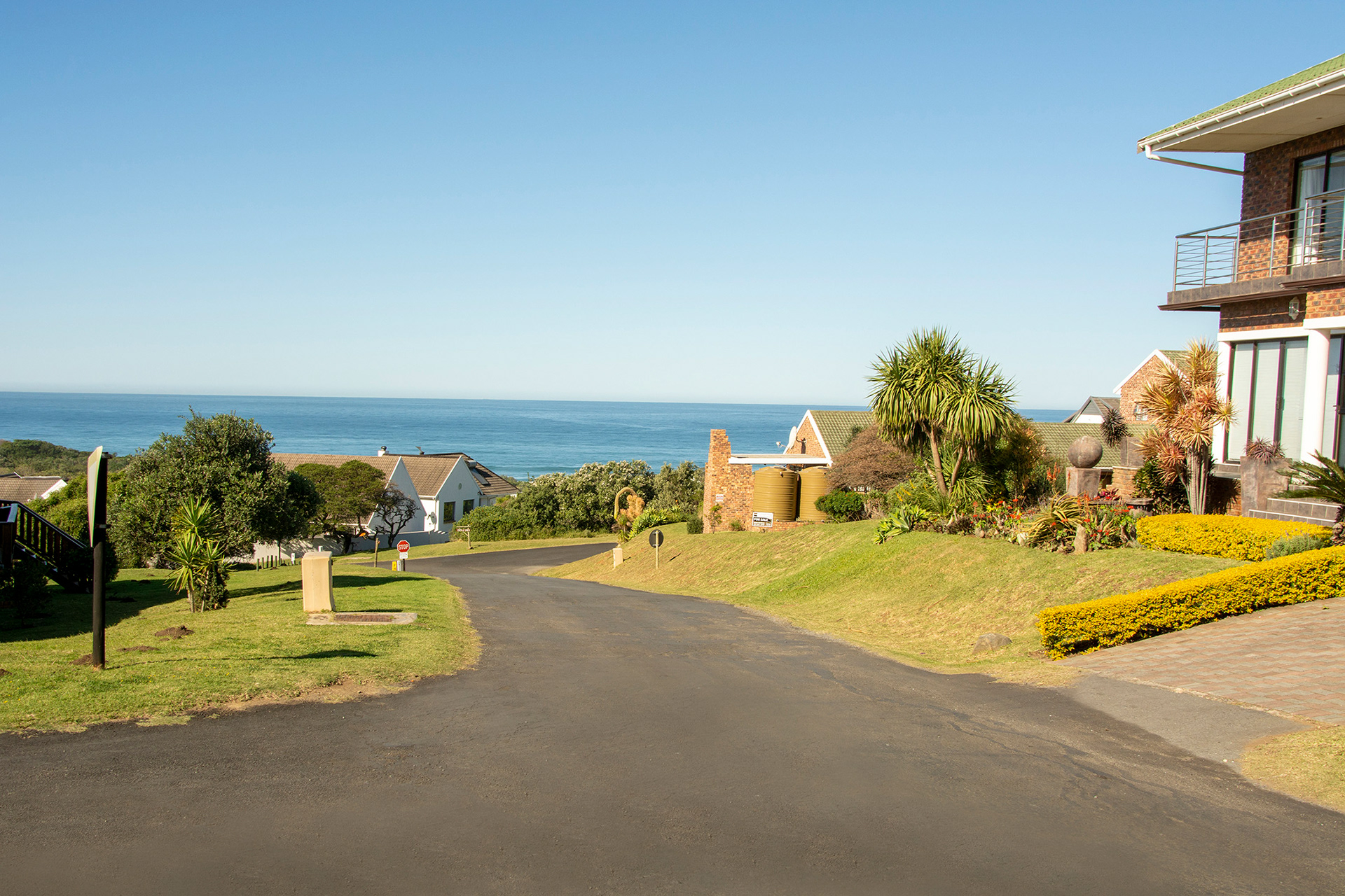 Cove Rock Country Estate GALLERY