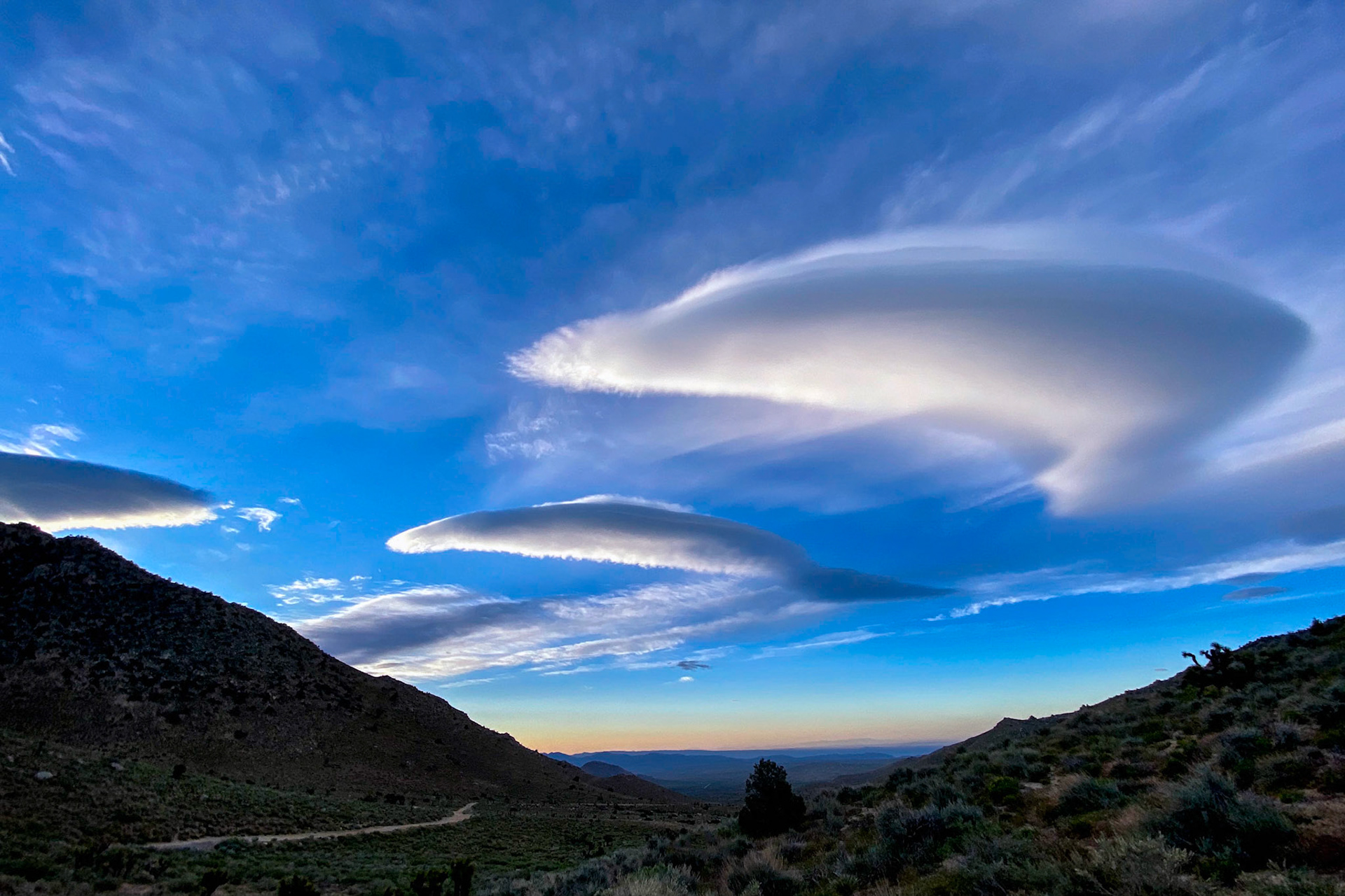 PCT: Alien Invasion, Weldon, CA