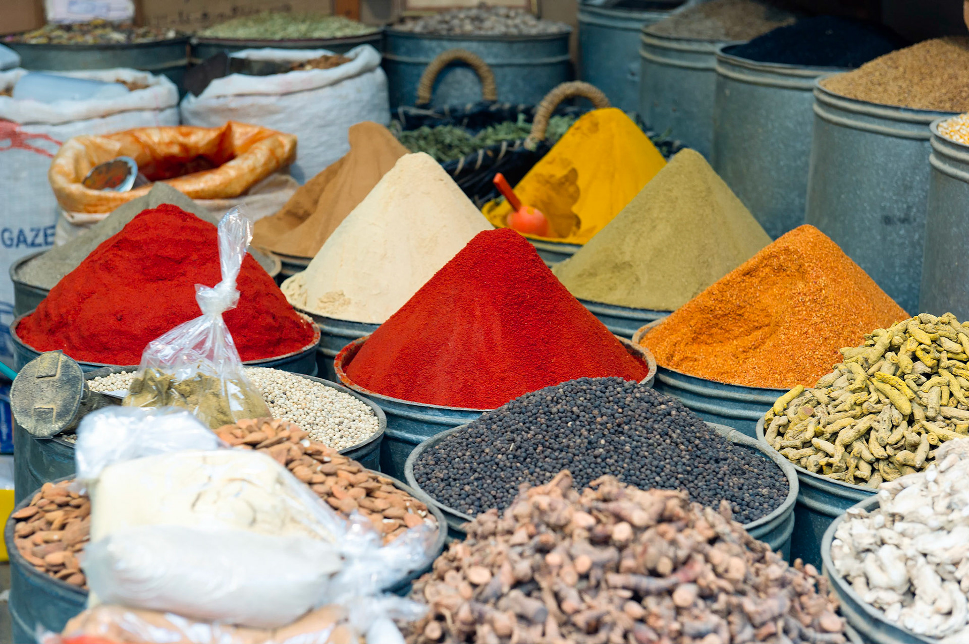 Spices - Fès, Morocco
