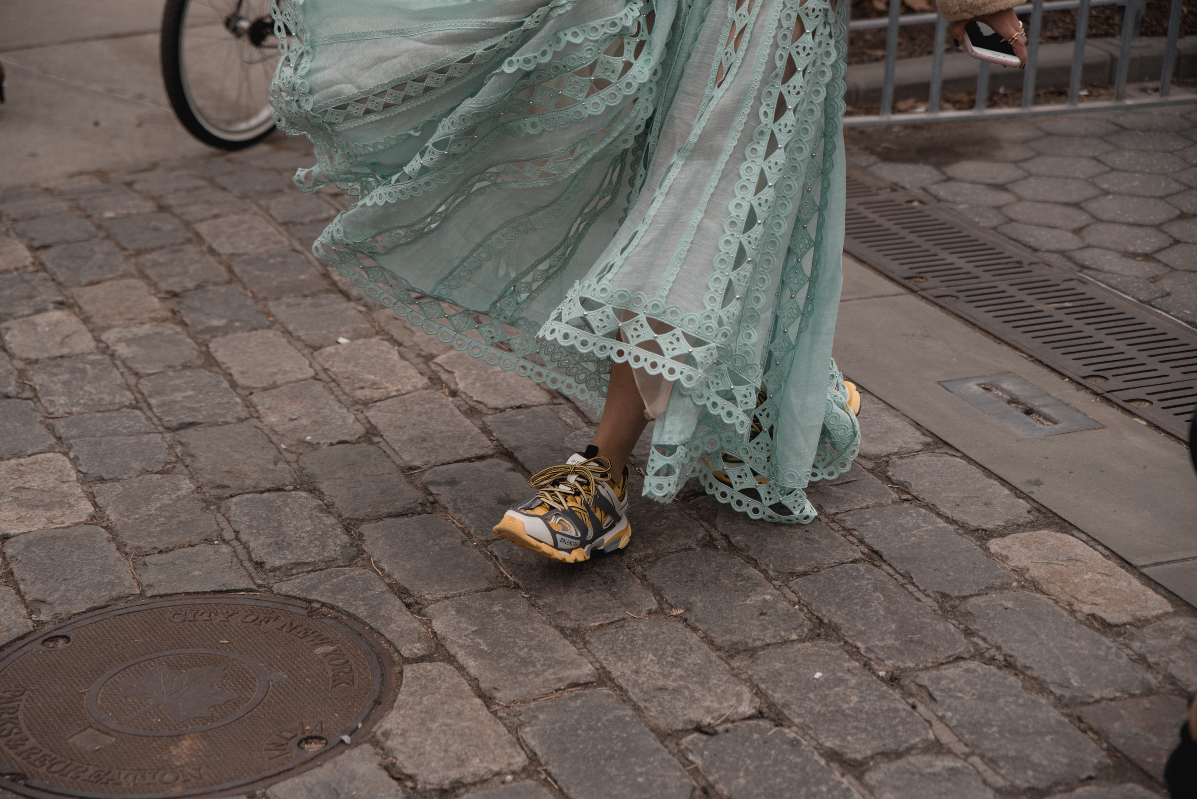 @thefashionguitar