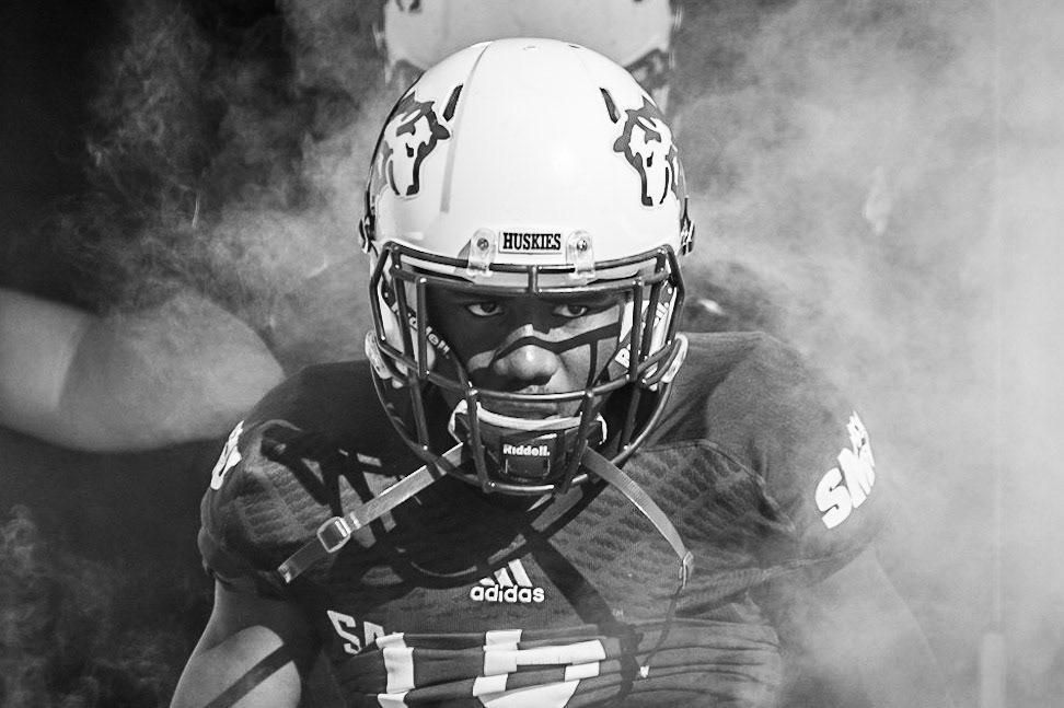 10/6/2018 : AUS Men's Football - Saint Mary's Huskies vs Bishops Gators at the Huskies Stadium in Halifax, Nova Scotia. Trevor MacMillan/TrevorMacMillanPhotography