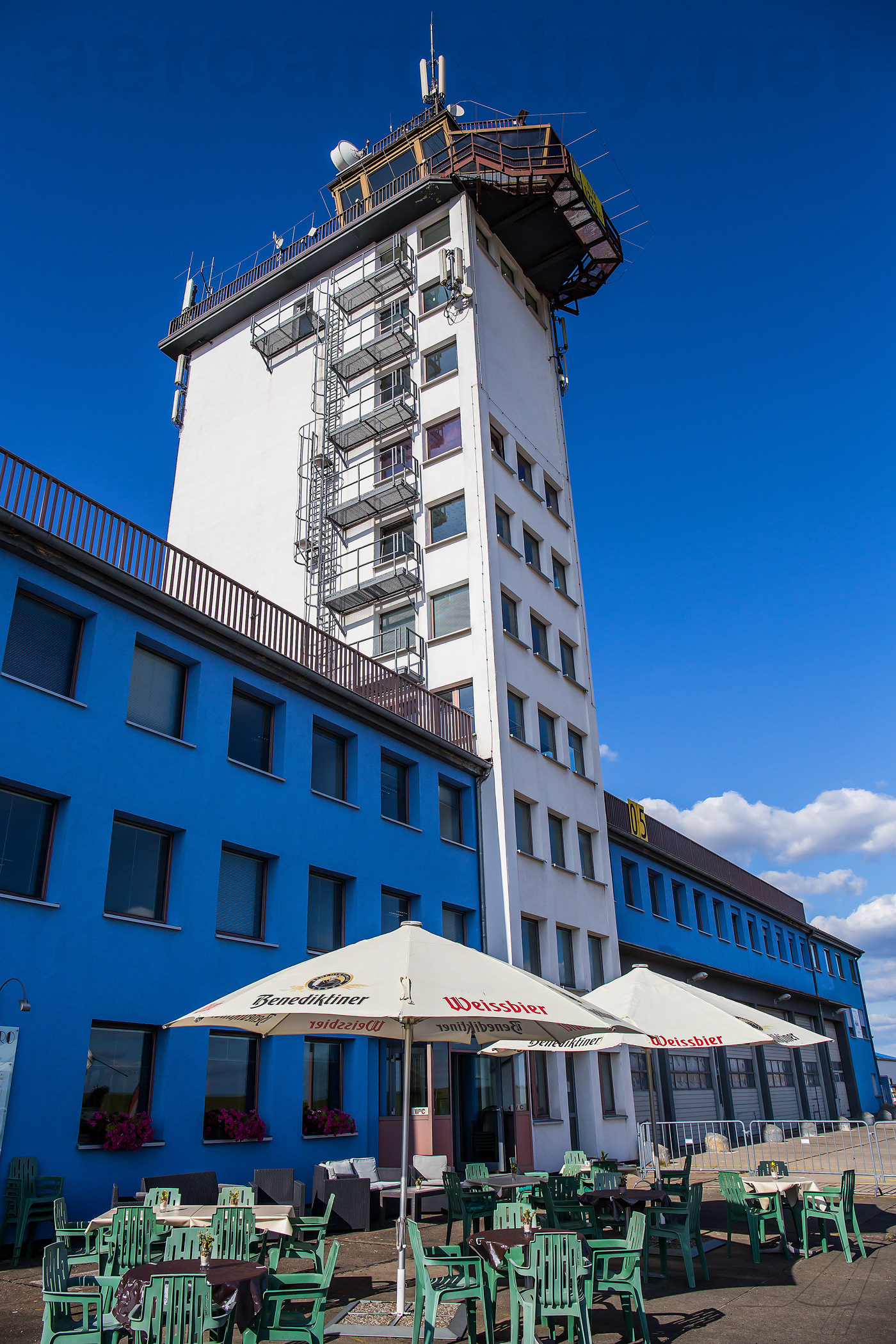 Single bitburg