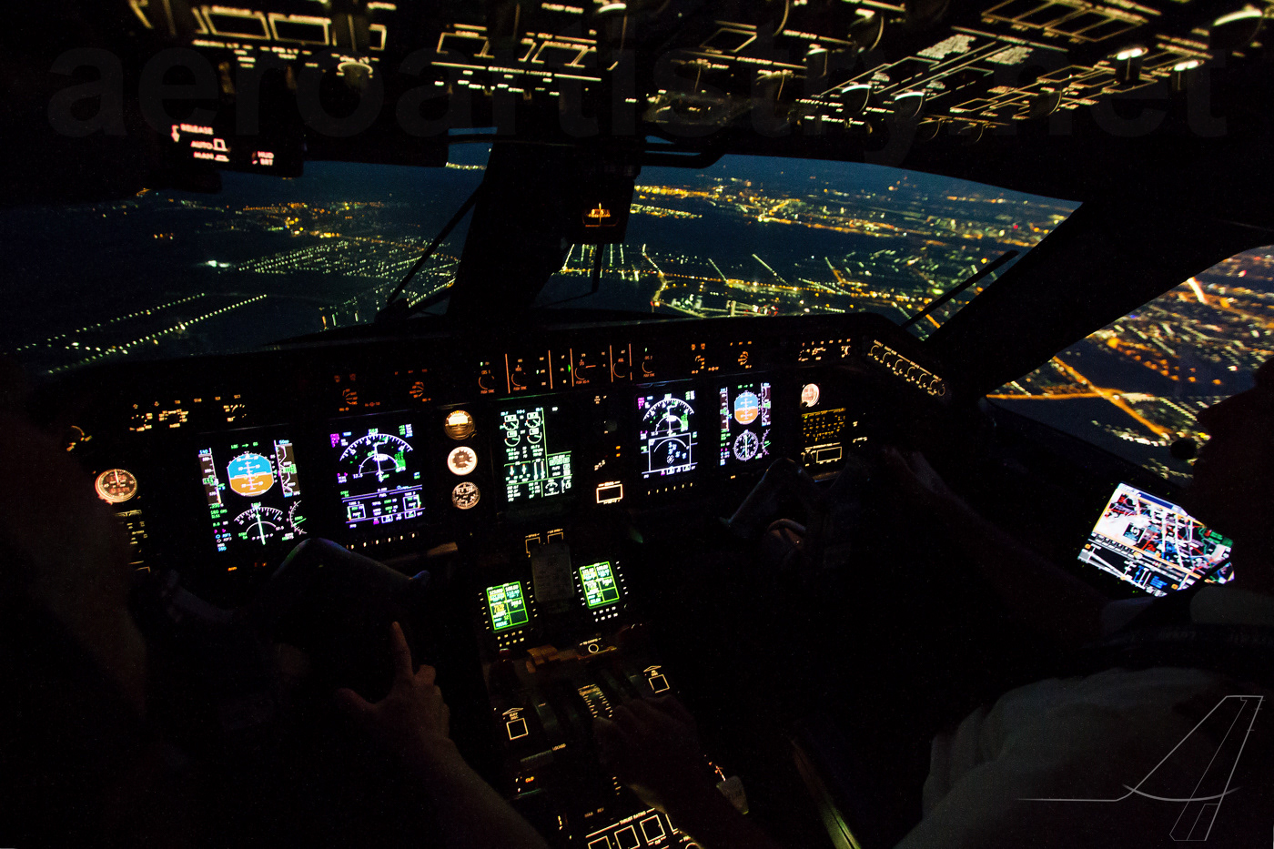 aeroArtistry The flight deck experience