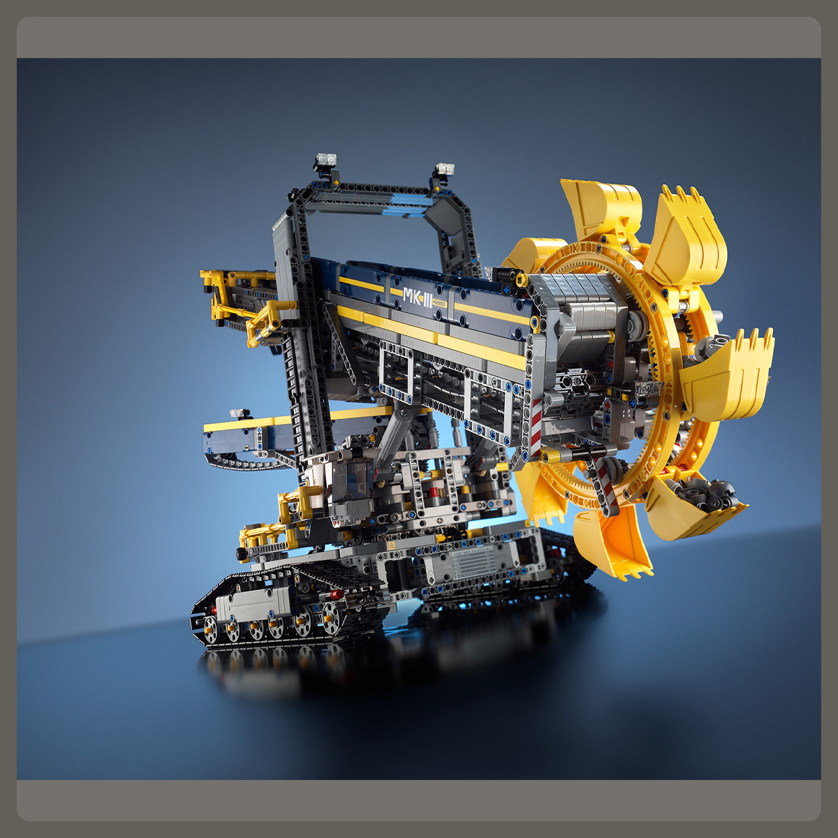 Lego Tecnic, bucket wheel excavator, Pete Gardner, Photographer, Studio, Still Life, London, UK, © Copyright Pete Gardner