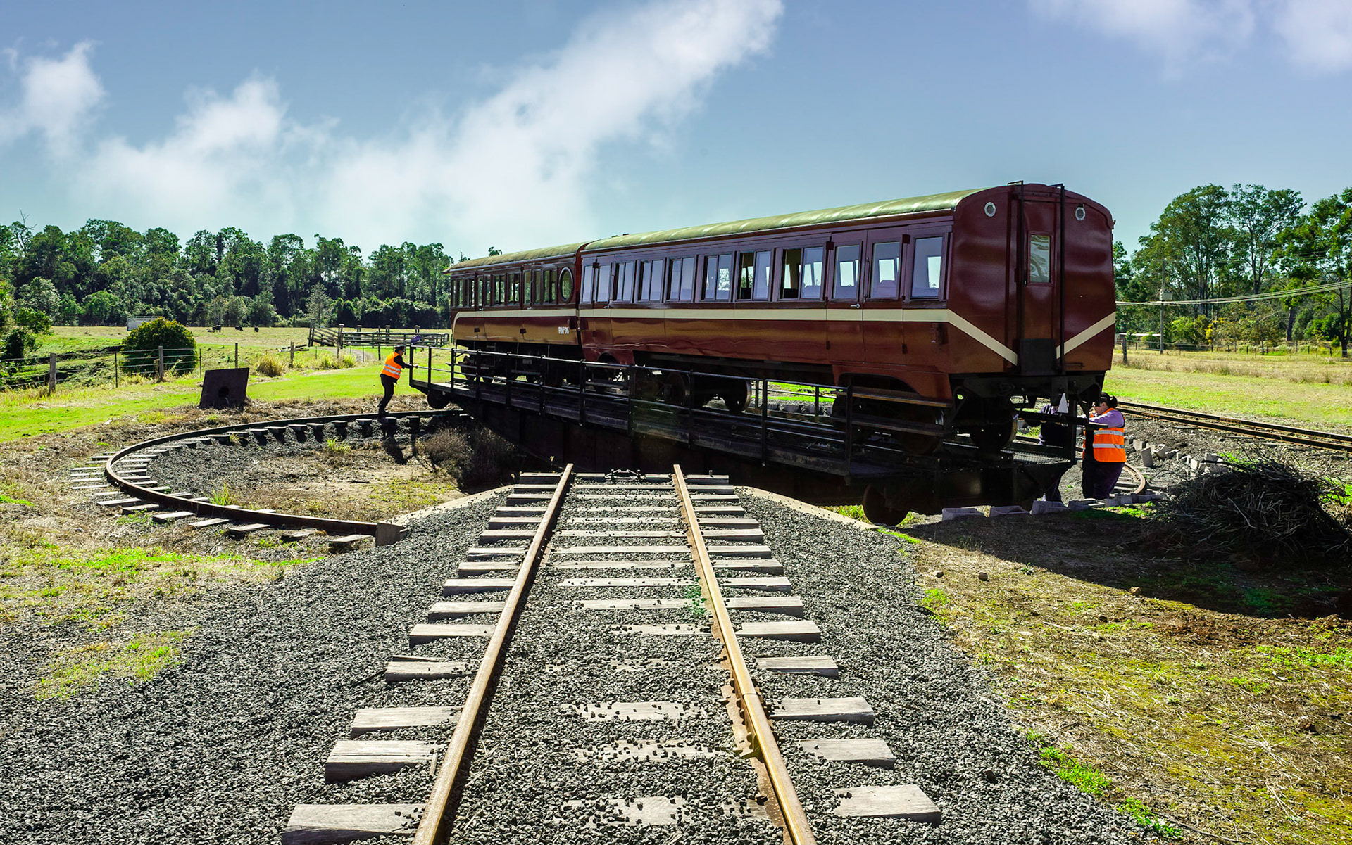 Railmotor on turntable at Imbil