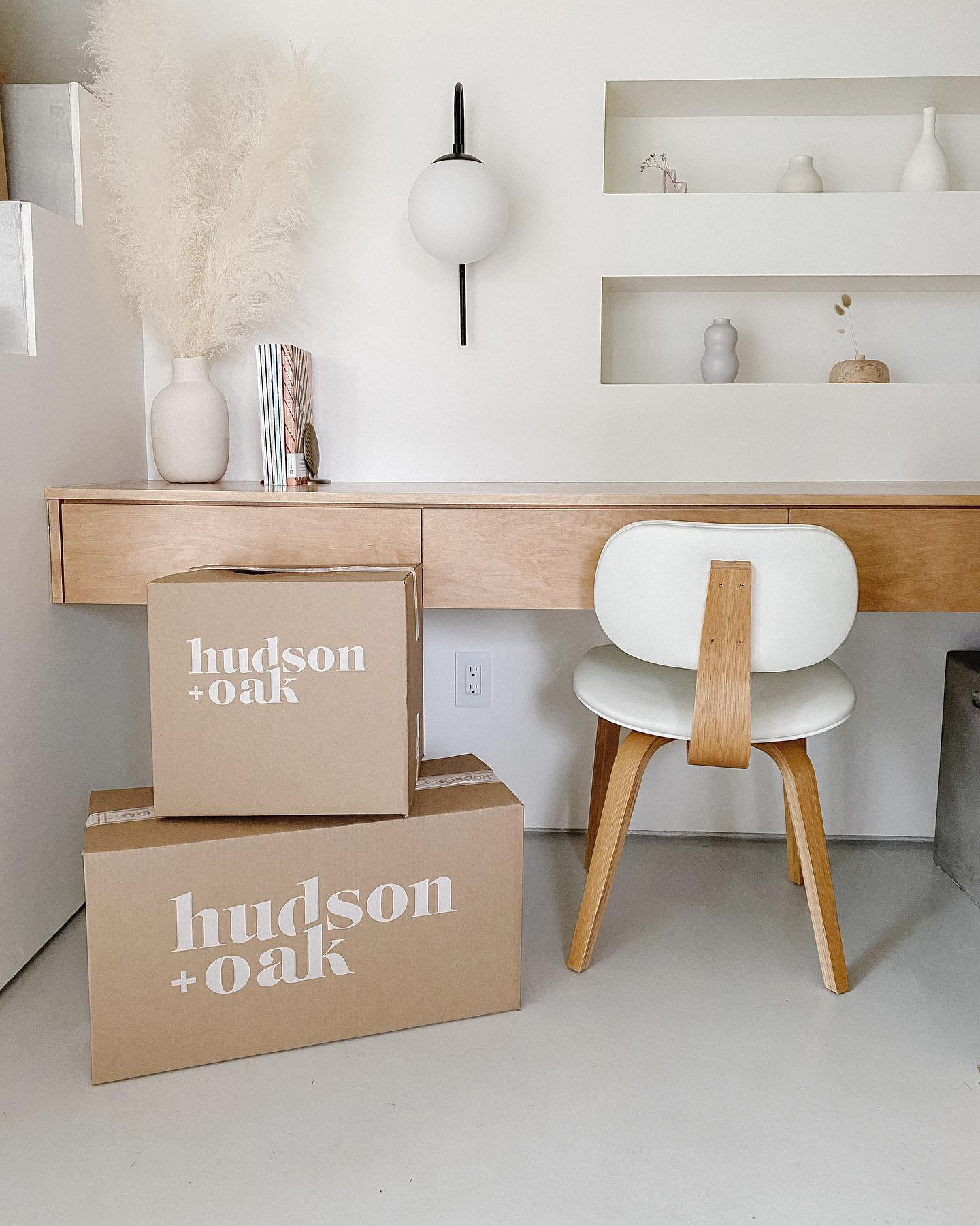 Logo design for Hudson + Oak