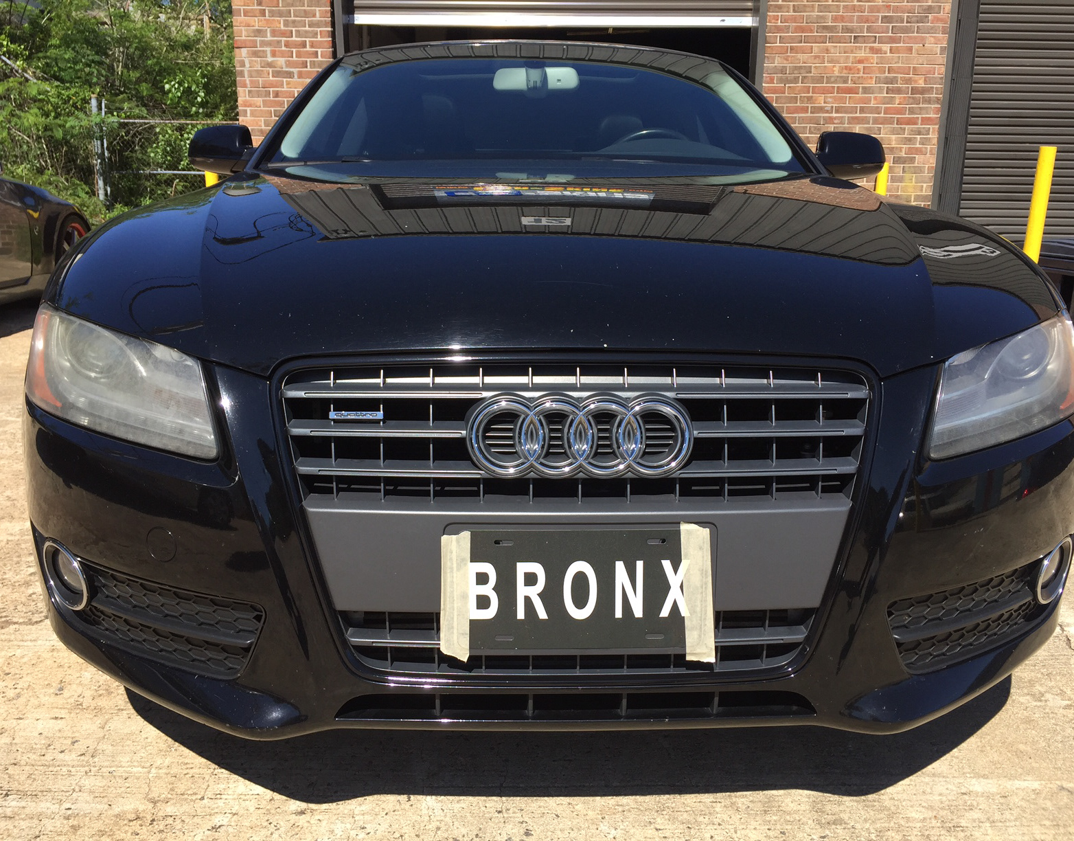 Wraptor Graphix Graphic Design for the Wrap Industry Black Carbon