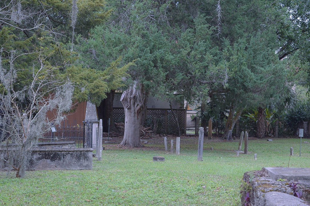 Huguenot Graveyard