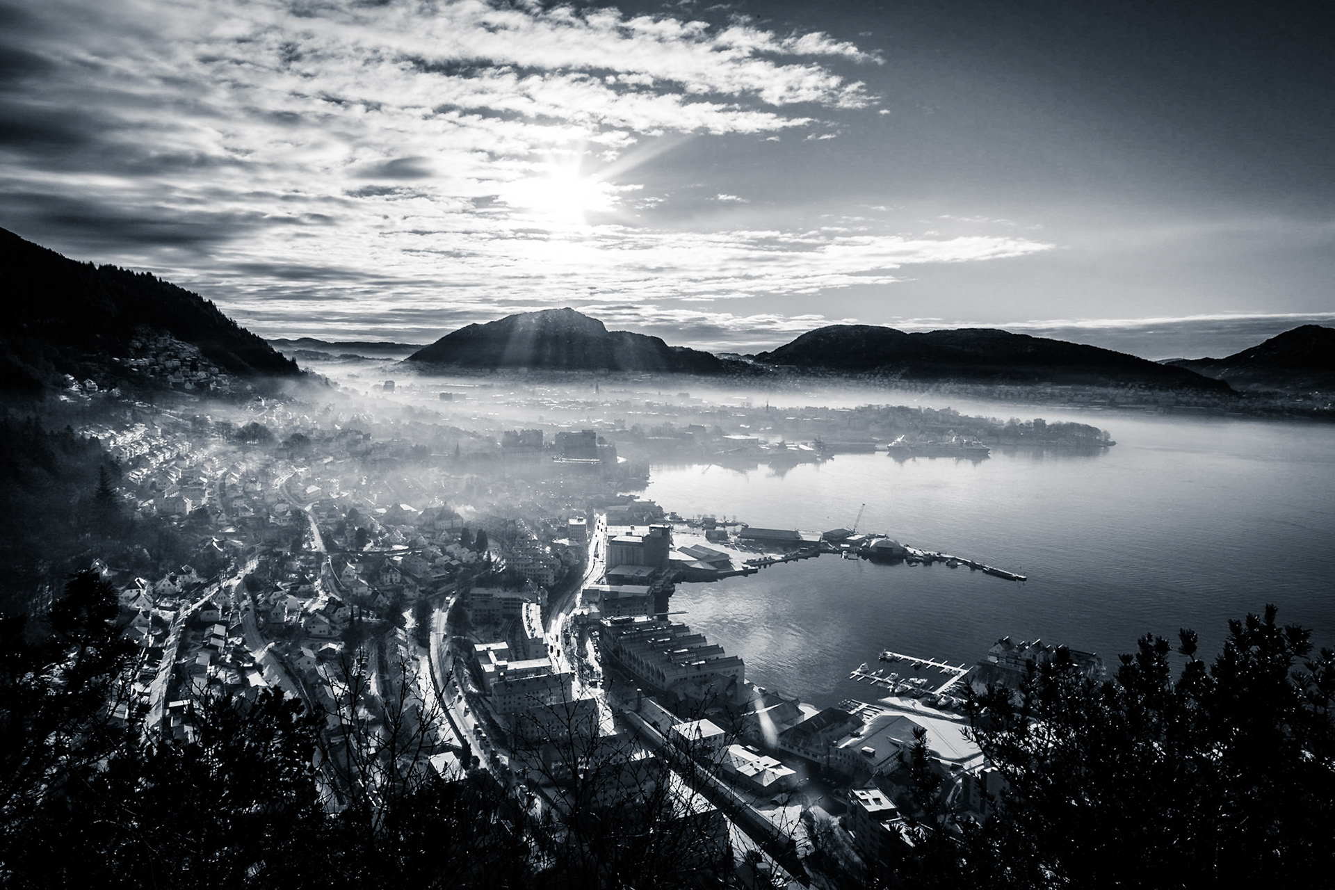 A cold and crisp walk to the mountains. Looking back down at Bergen