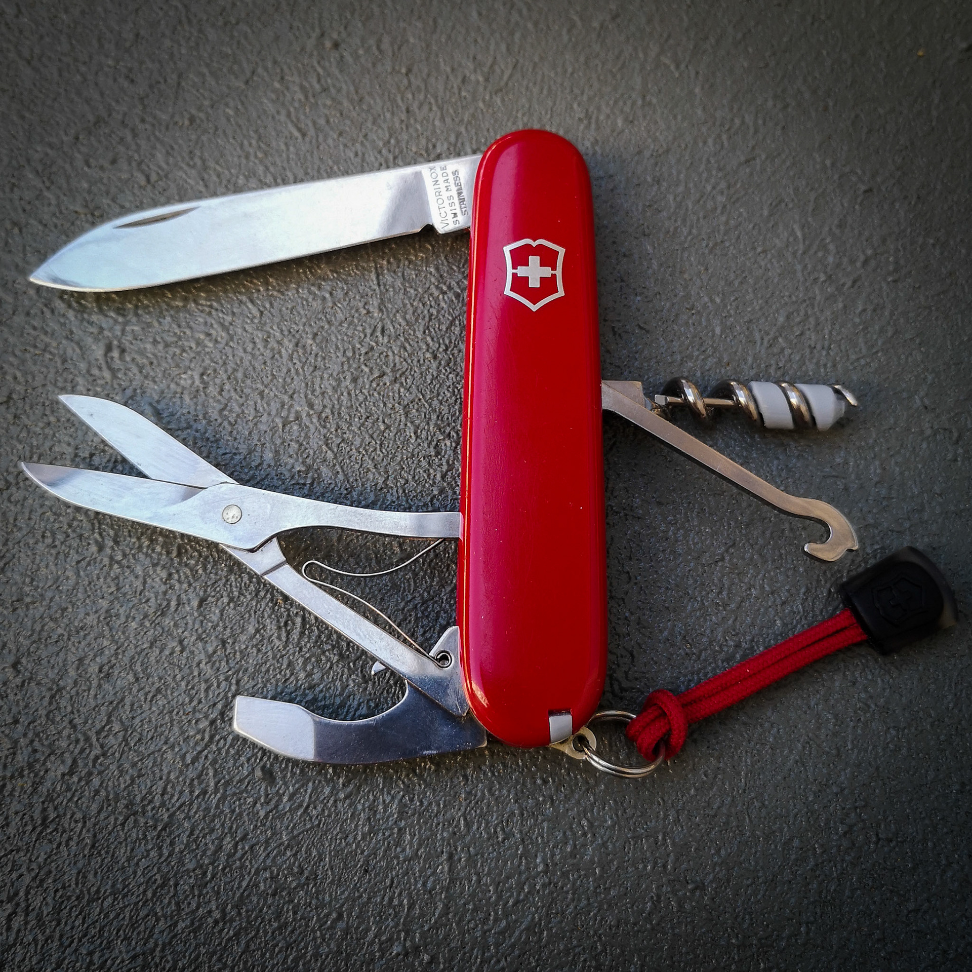 Victorinox Compact