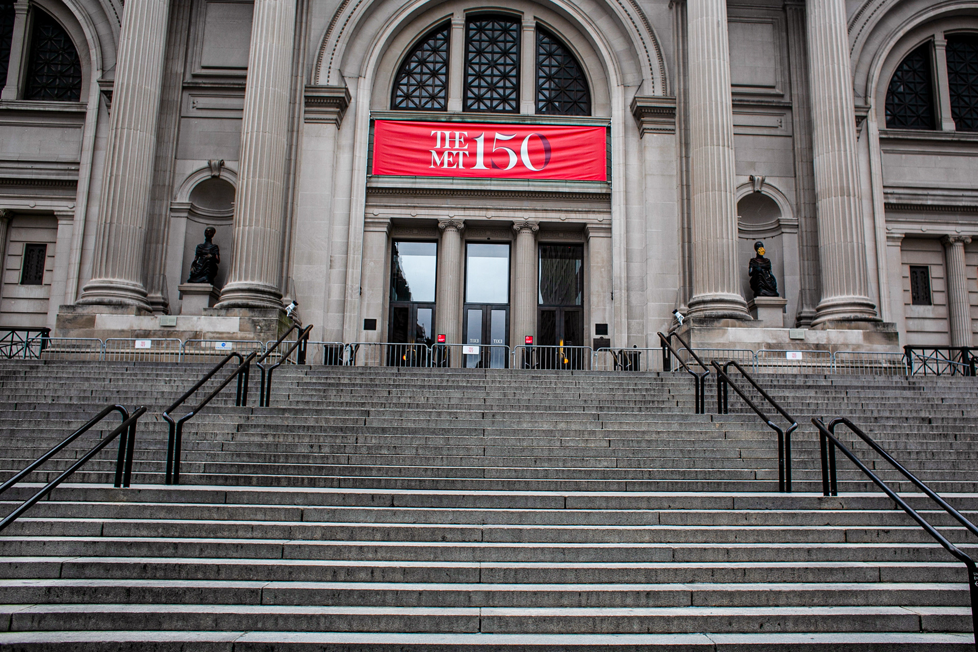 THE MET