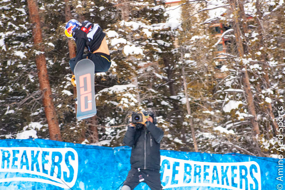 Toby Miller back flips a sharp hit in his 1st run in Copper's Halfpipe
