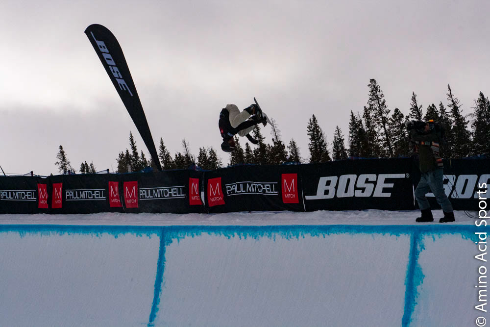 (SUI) Patrick Burgener's mega hit is sky high in ZOOM thru his back flip spin
