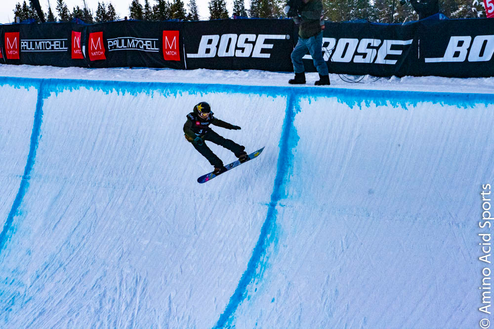 USA's Arielle Gold's 360* starts off her Run 1
