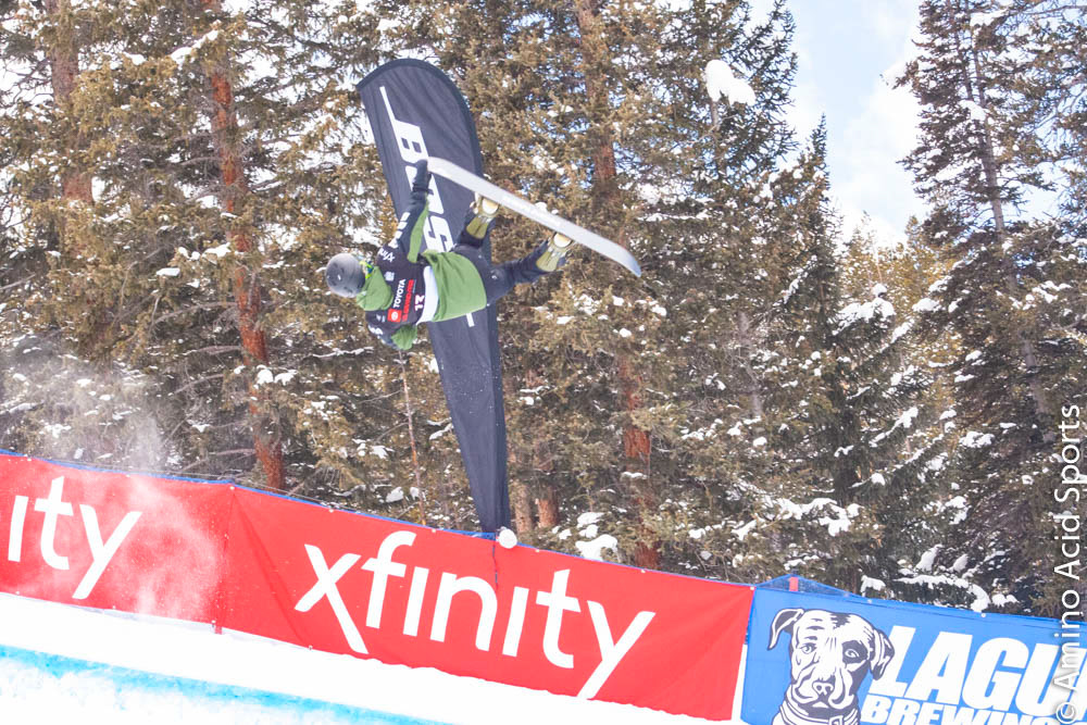 Ikko ANAI (JAPAN) reaches his nose grab into a 1080*