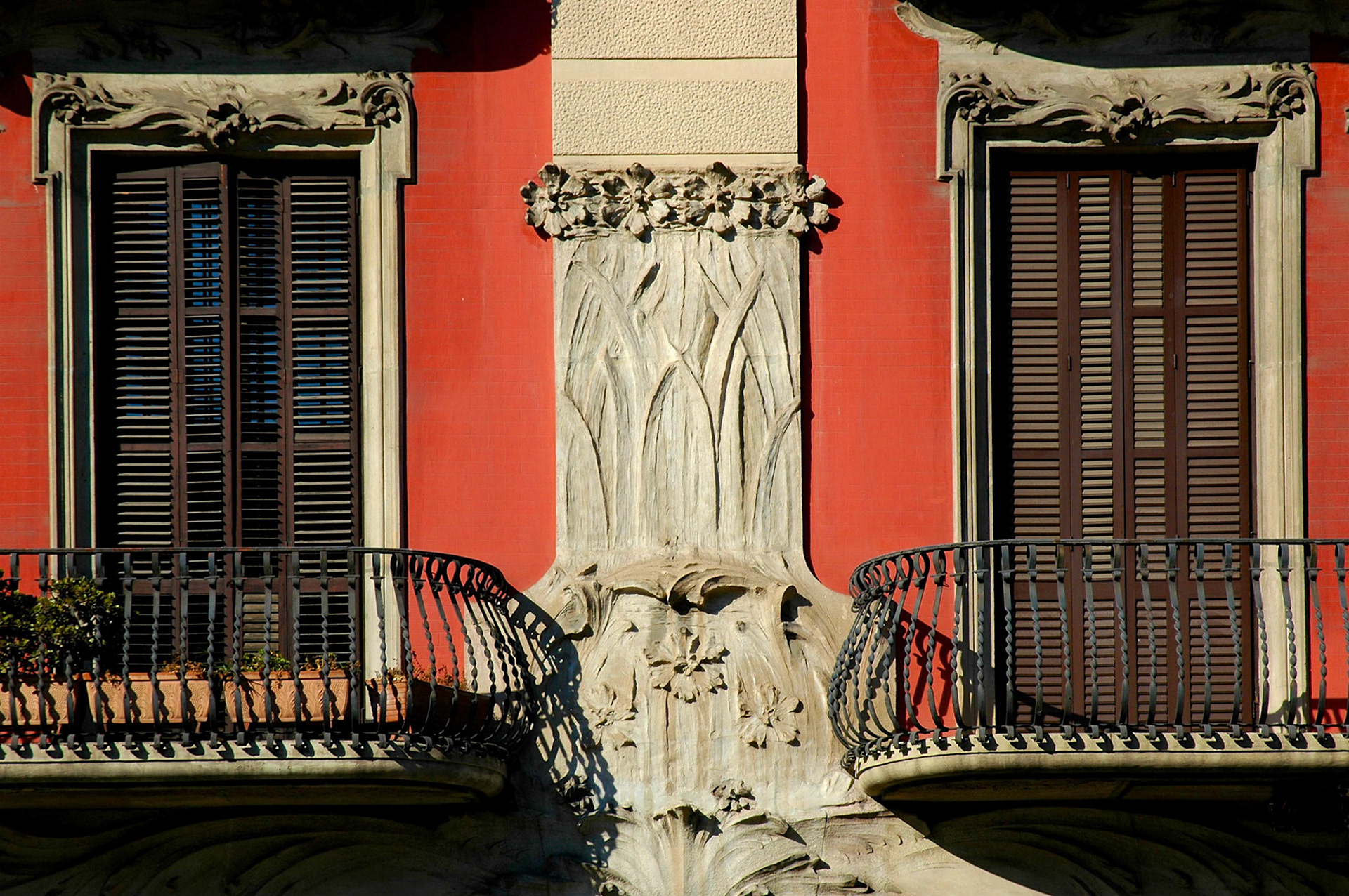 Windows in an apartment building in Barcelona
