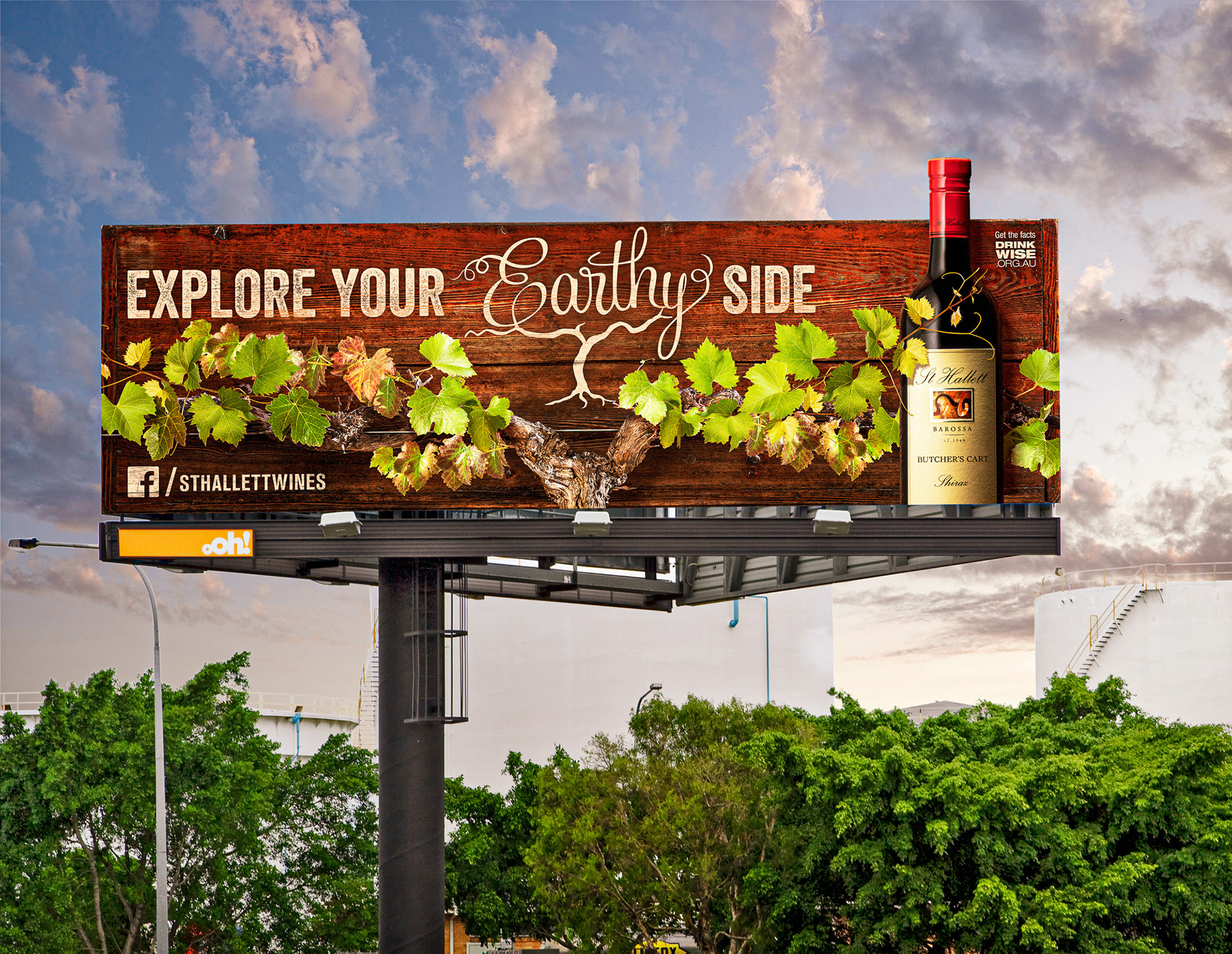 Explore your Earthy Side. Outdoor advertising for St Hallett Wines. Billboard retouched by Paul Munzberg