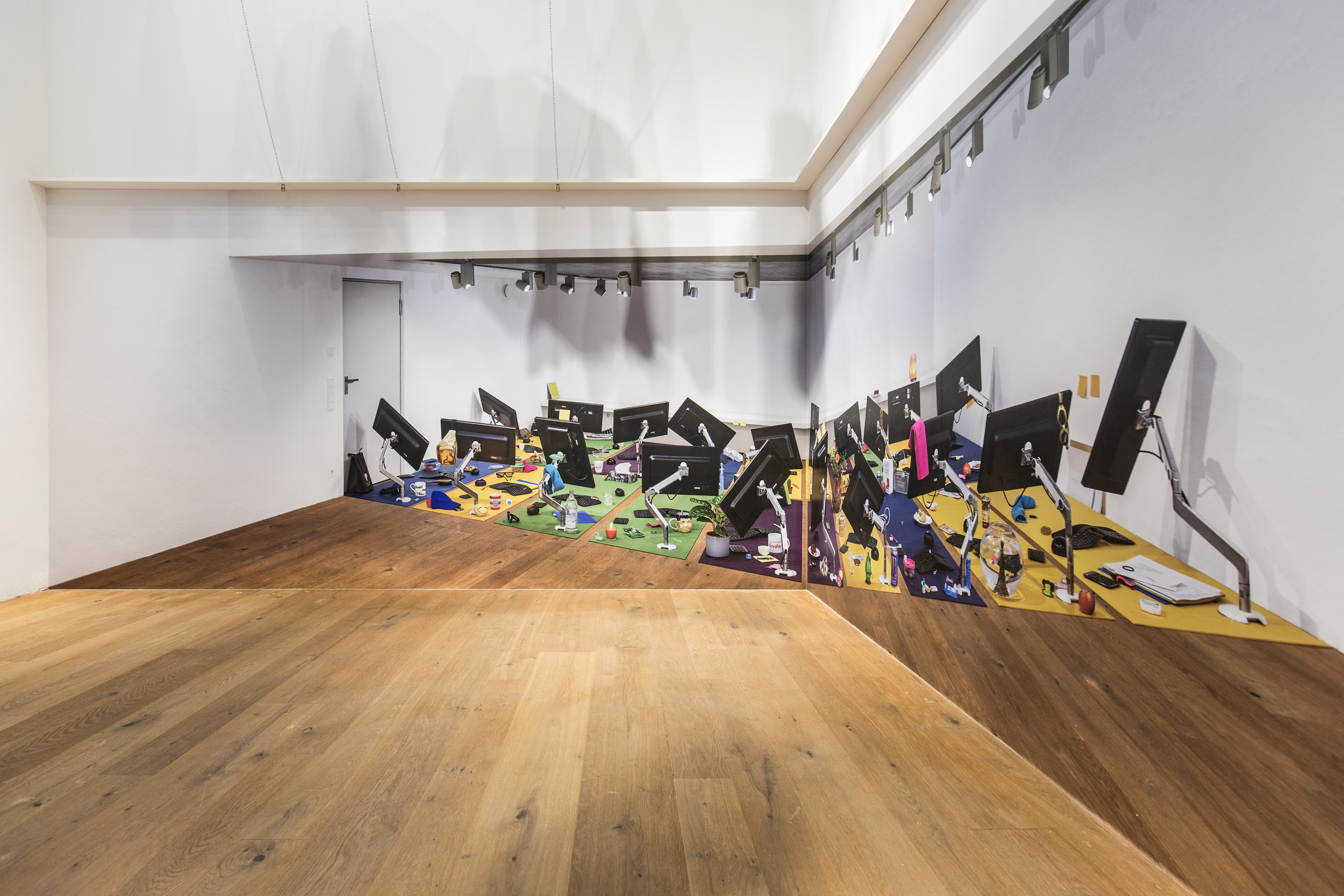 Emmanuelle Lainé, installation View at BNKR Munich