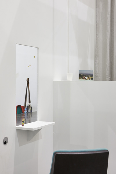Emmanuelle Lainé, Suspension Volontaire de la Crédulité, Panorama 2019, exhibition view, Credit : Jeanchristophe Lett
