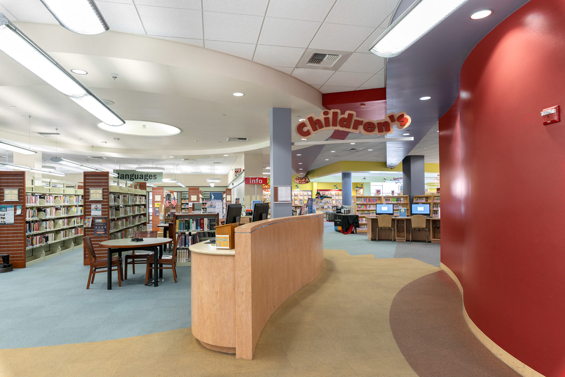 San José Public Library Edenvale Branch 