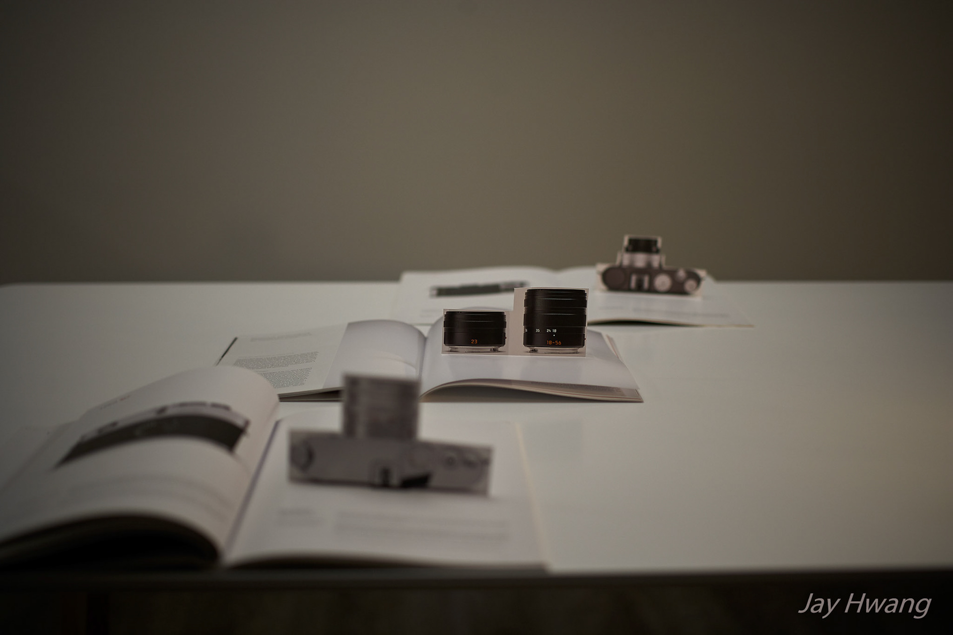 Focus on the Middle Object / 45mm f1.8 (1/125s ISO 200)